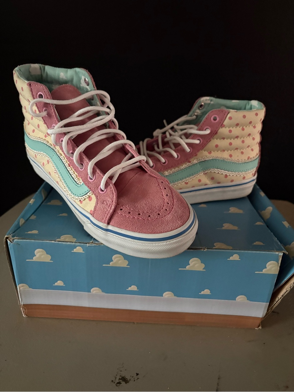 Vans Bo-peep limited edition hi top vans
